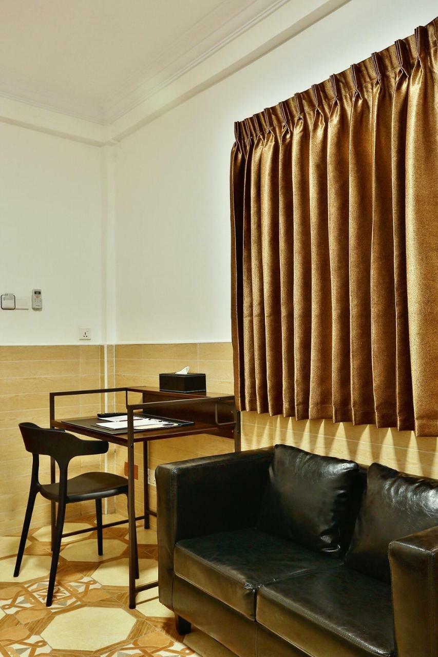 K.C Residence Rangoon Buitenkant foto
