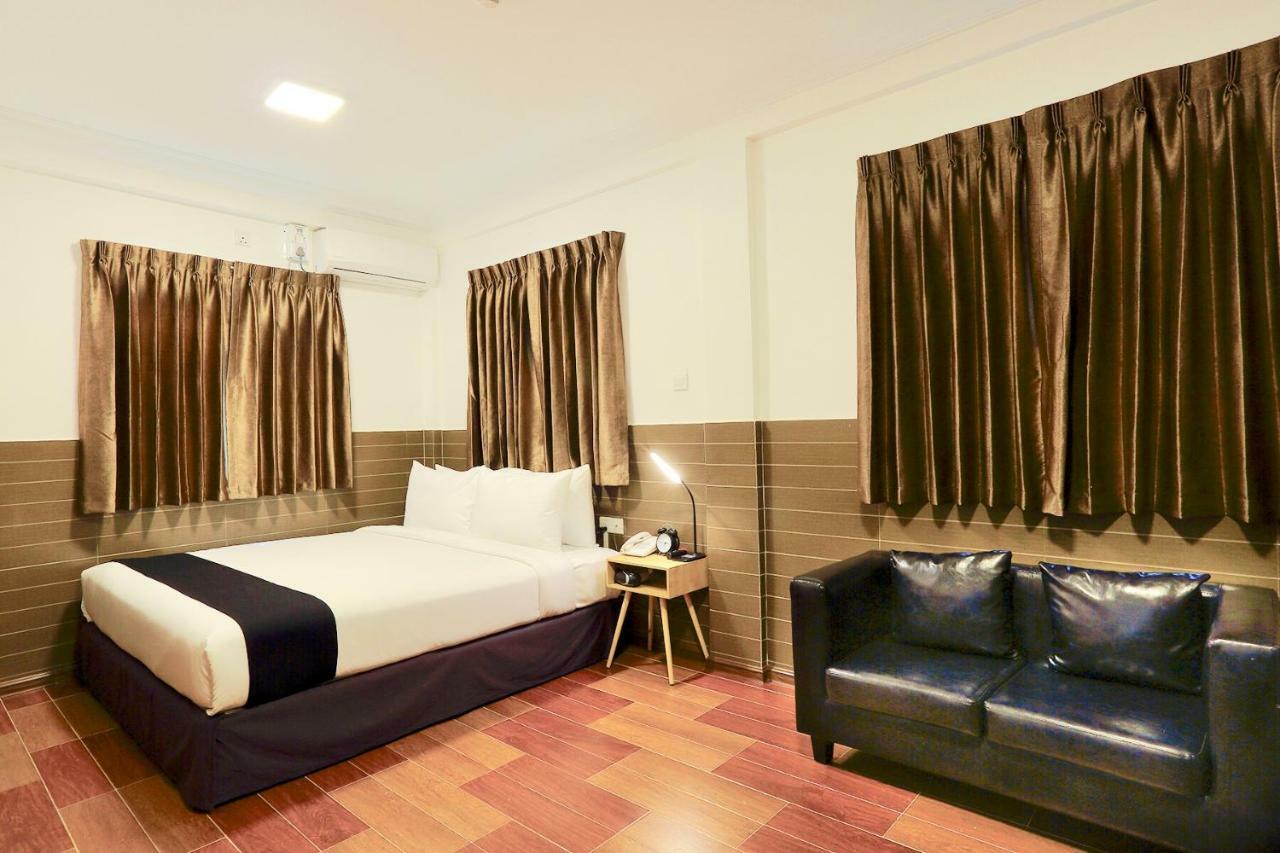 K.C Residence Rangoon Buitenkant foto