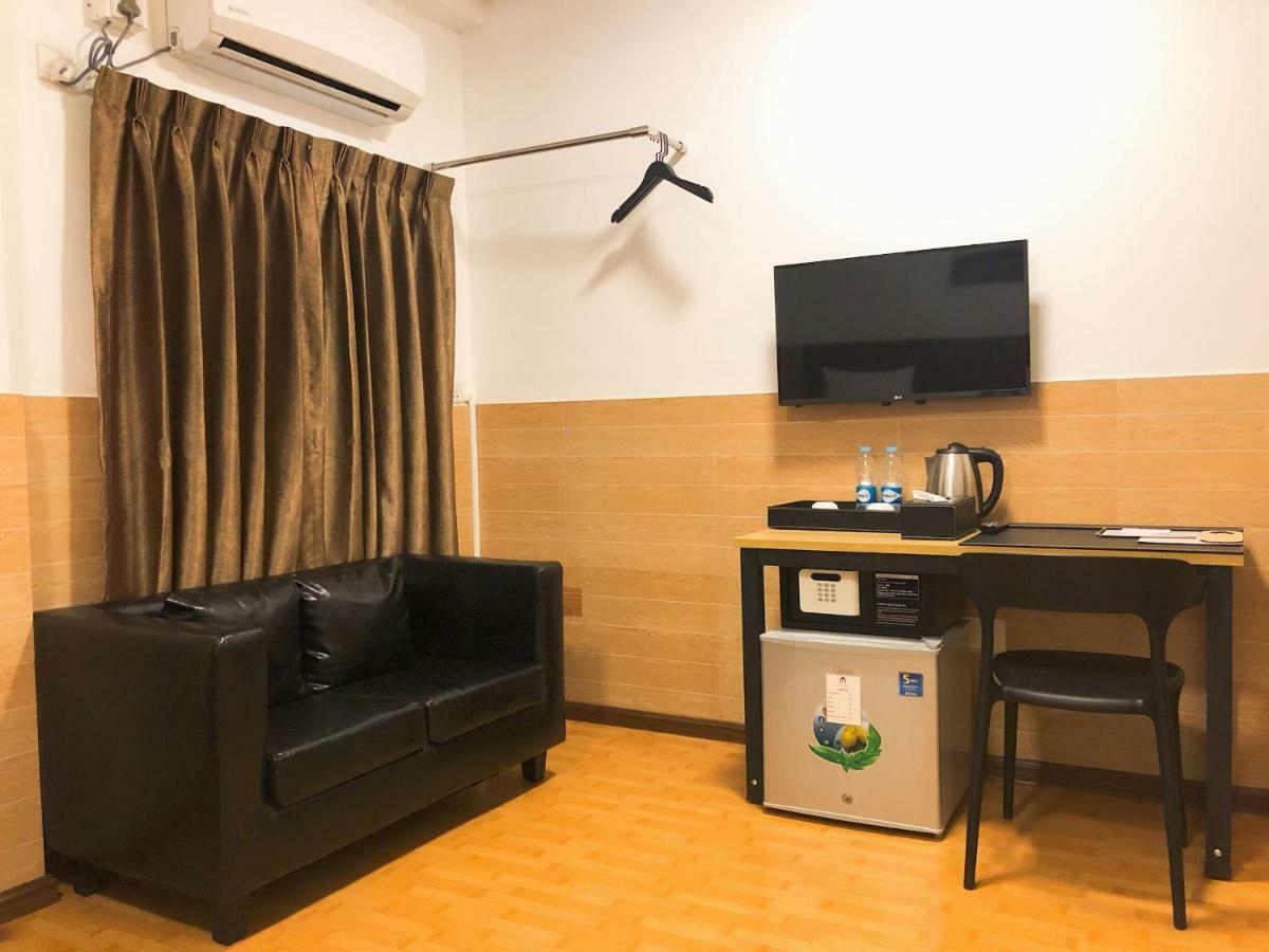 K.C Residence Rangoon Buitenkant foto